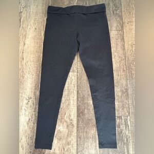 Woman’s matty m size large dark navy blue, stretch, leggings